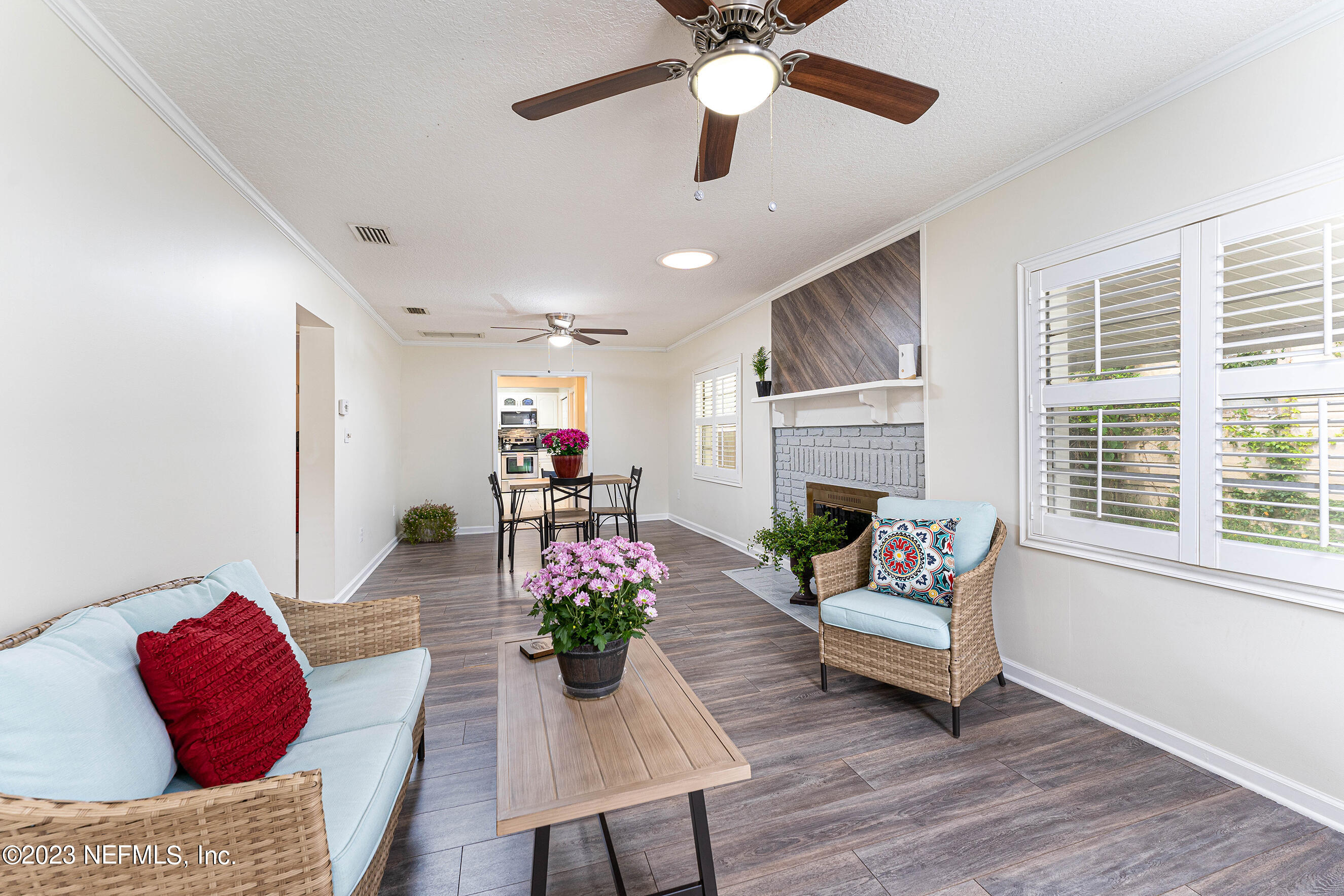 4744 Bedford Road Jacksonville, FL 32207 - Photo 6 of 24 DSC02606-Edit