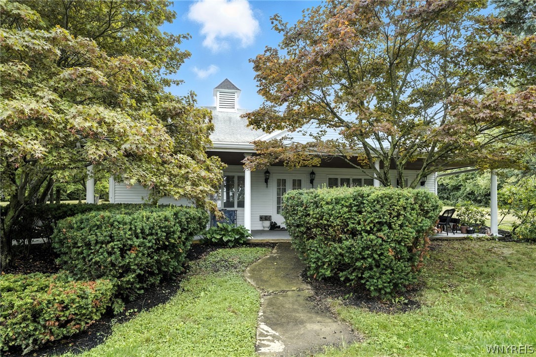 4261 Lake Shore Road Hamburg, NY 14075 - Photo 37 of 49