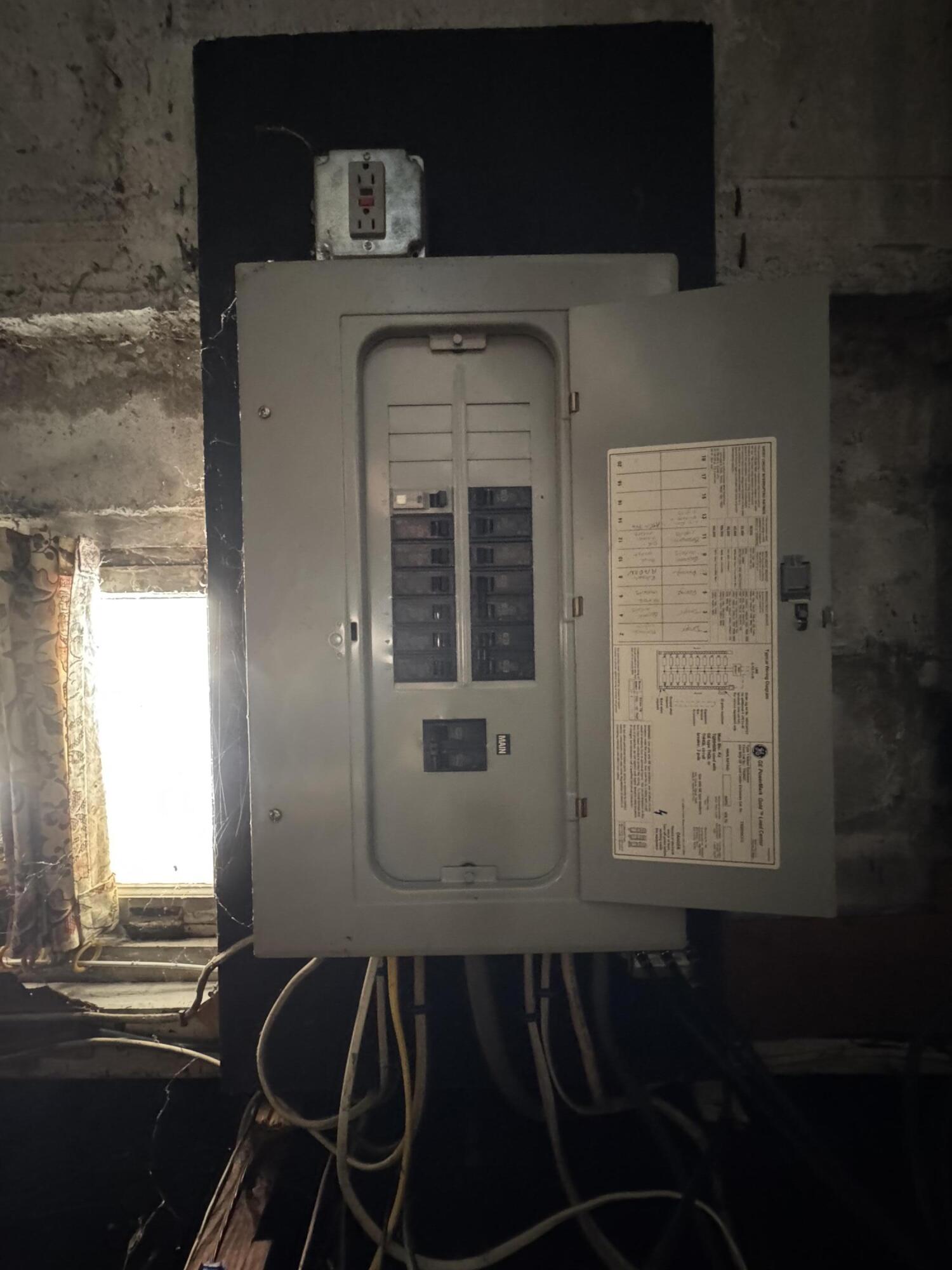 42 Murray Street Portland, ME 04103 - Photo 20 of 27 IMG_2760