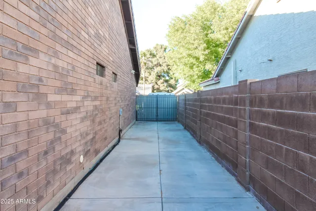 $3,700 | 907 East San Remo Avenue, Gilbert, AZ 85234