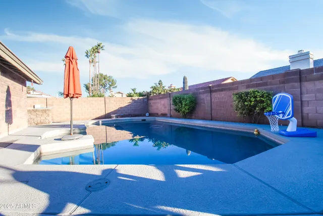 $3,700 | 907 East San Remo Avenue, Gilbert, AZ 85234