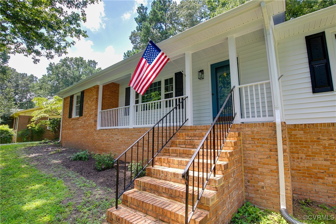 3900 Dunraven Road Chesterfield, VA 23236 - Photo 5 of 47