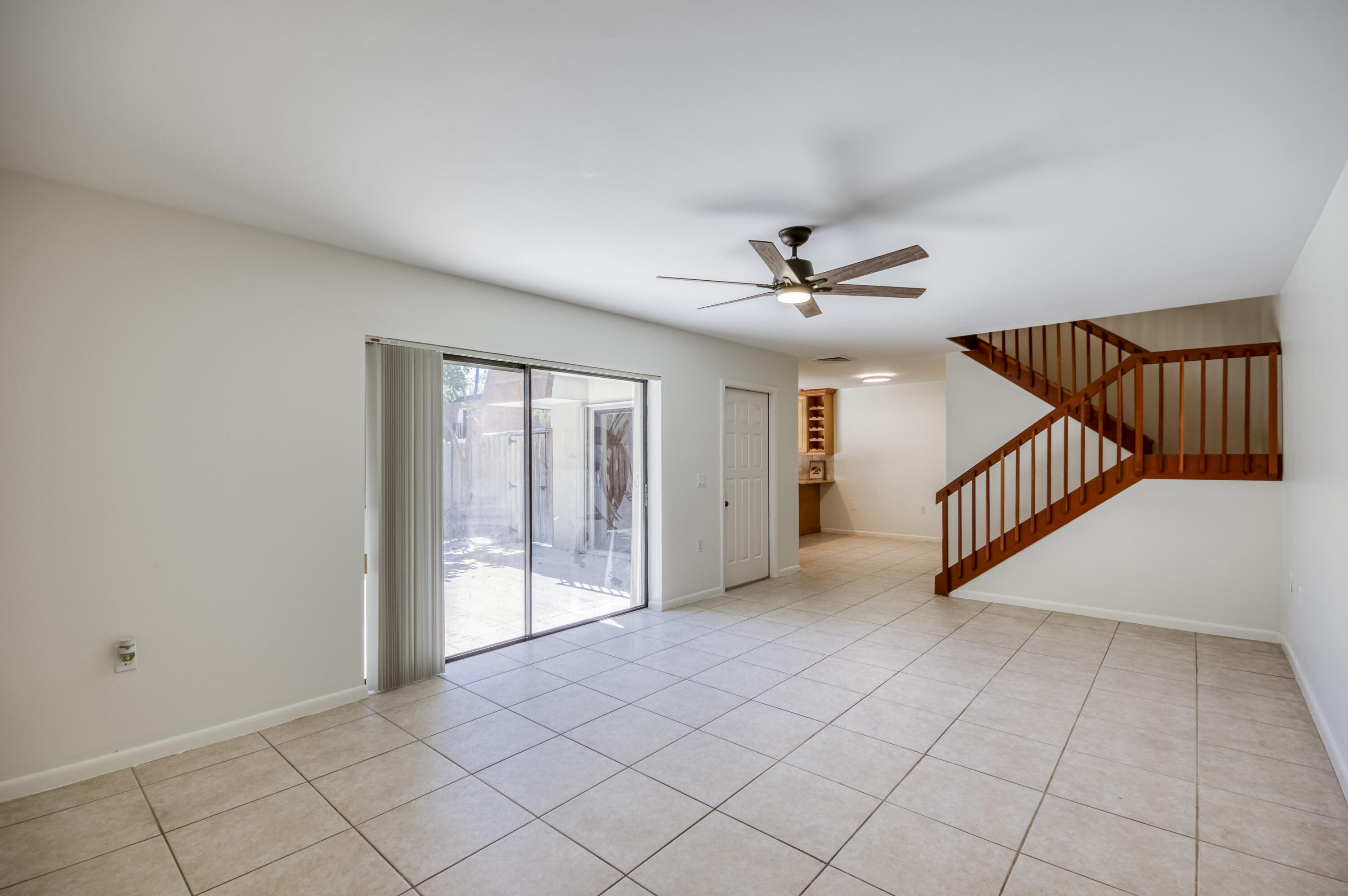 2414 24th Court Jupiter, FL 33477 - Photo 7 of 27 IMG-7