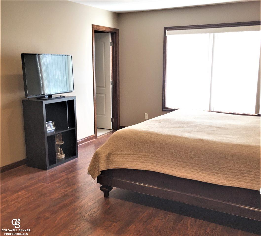 52495 Sass Road New Baltimore, MI 48047 - Photo 15 of 42 50007953-14.JPG