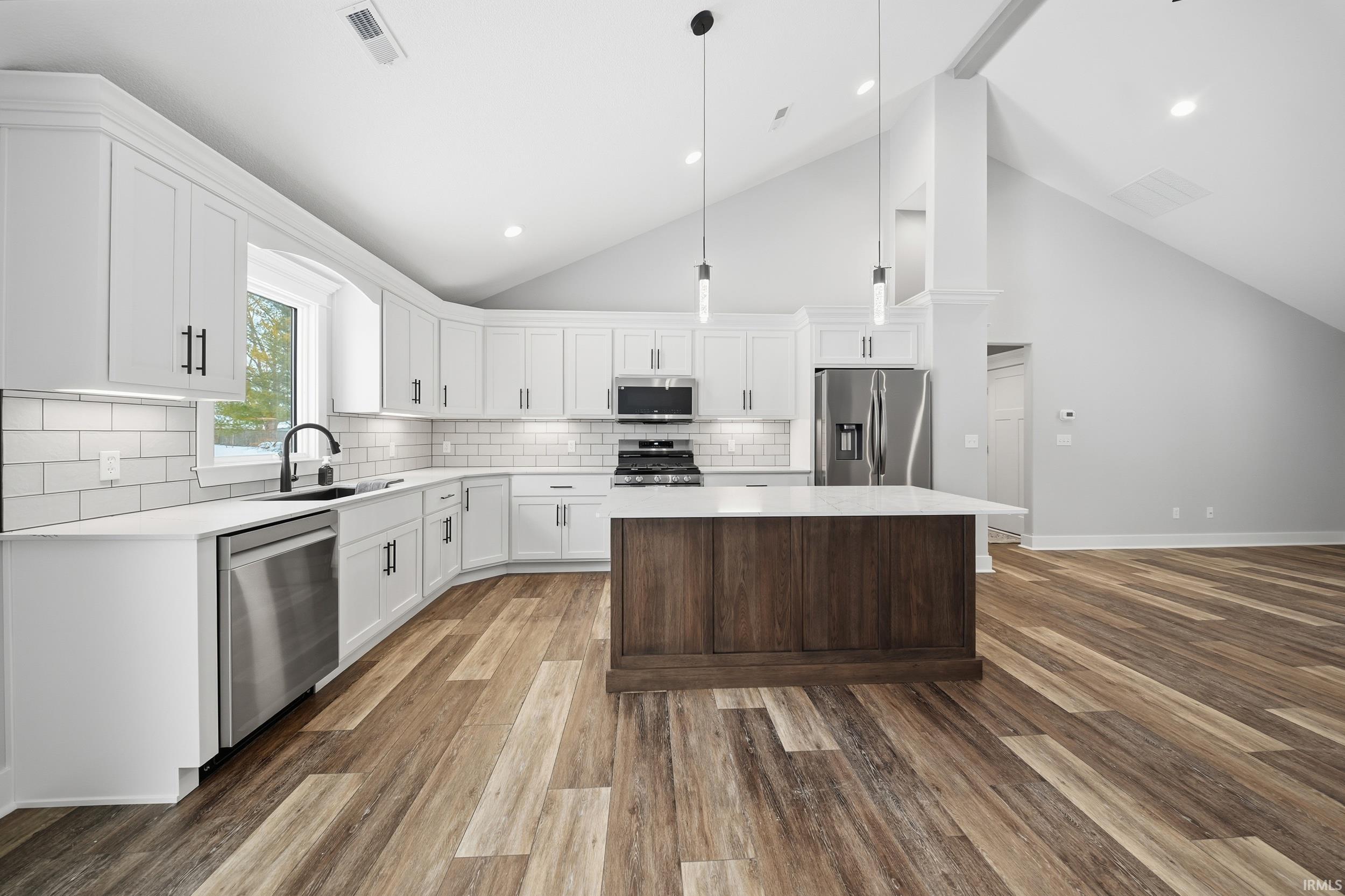 1316 South Lee Street Garrett, IN 46738 - Photo 7 of 26