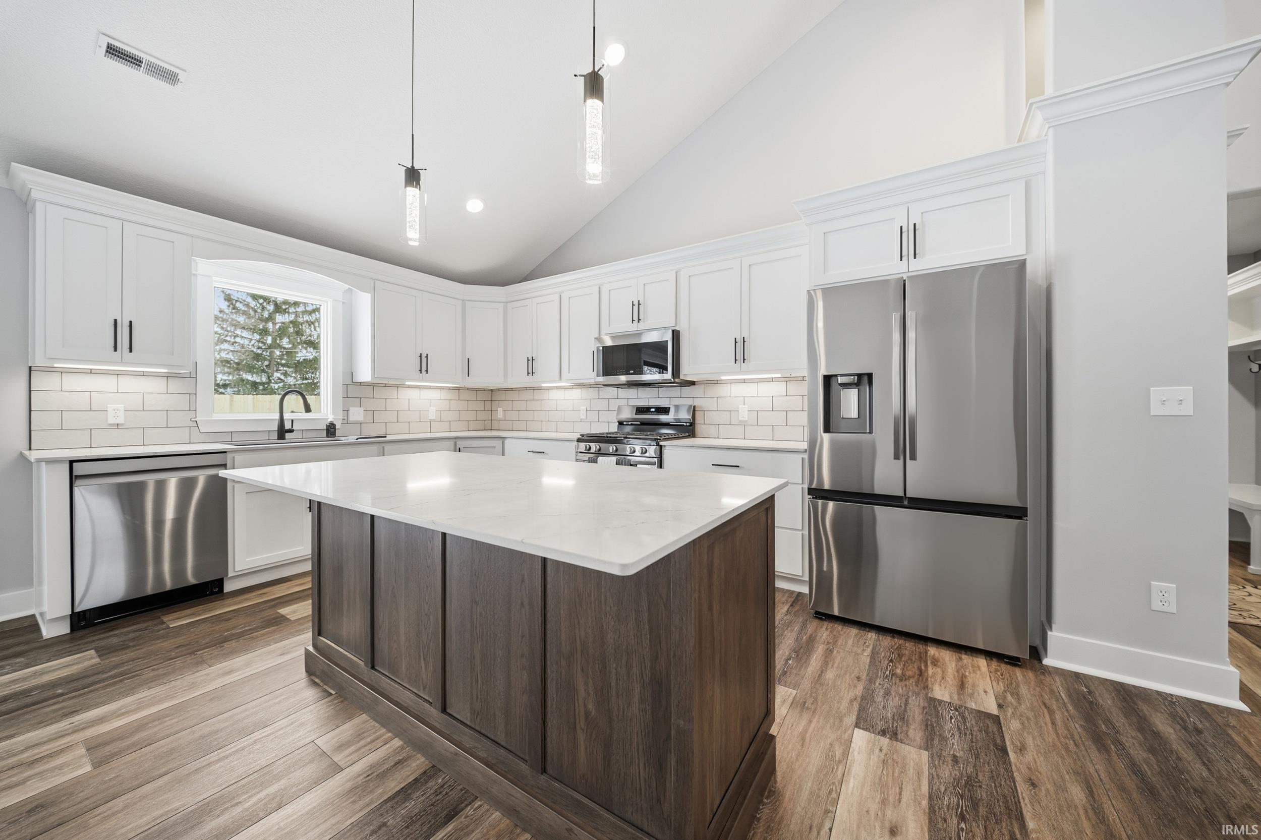 1316 South Lee Street Garrett, IN 46738 - Photo 8 of 26