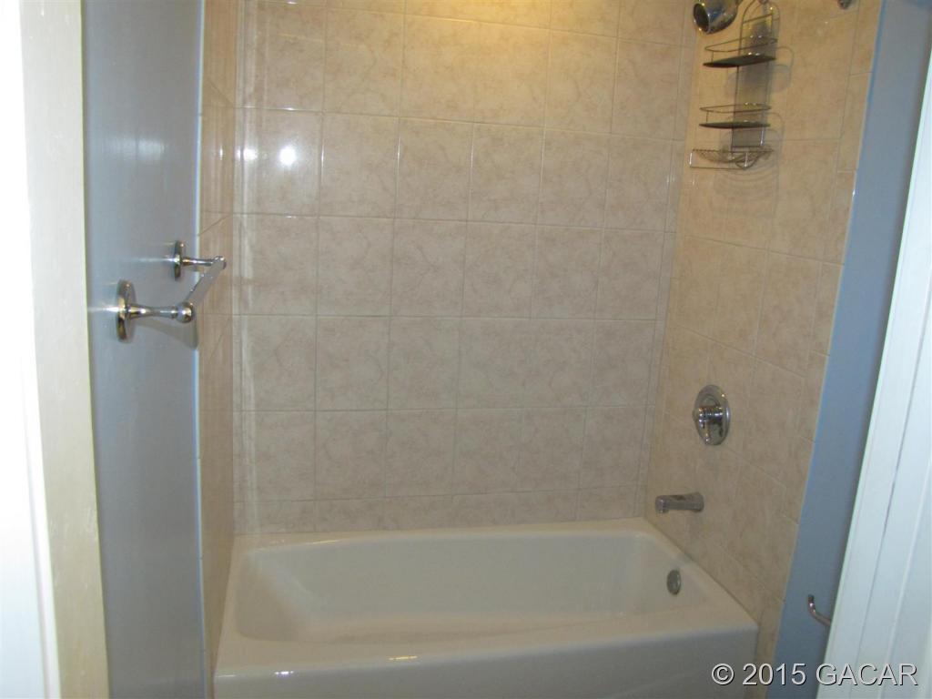 7220 Southwest 18 Place Gainesville, FL 32607 - Photo 14 of 18