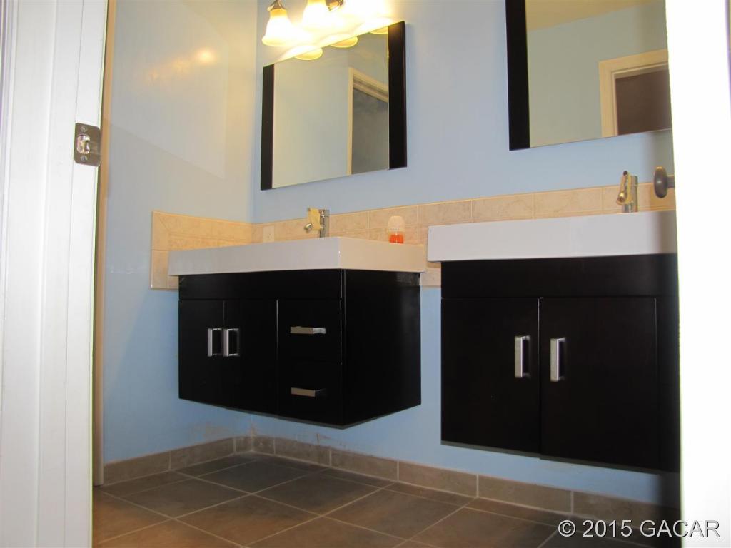 7220 Southwest 18 Place Gainesville, FL 32607 - Photo 15 of 18