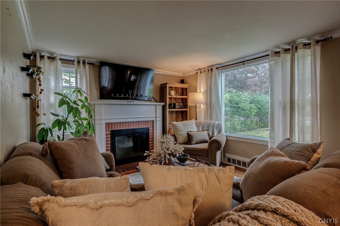 304 Meadow Road Syracuse, NY 13219 - Photo 12 of 49 Gallery Image 12