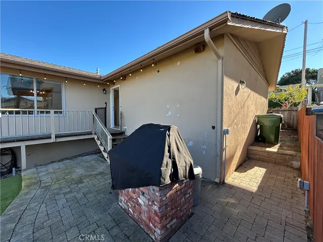 $1,100,000 | 941 Marina Street, Morro Bay, CA 93442