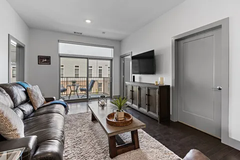 $519,000 | 2407 8th Avenue South, Unit 402, Nashville, TN 37204
