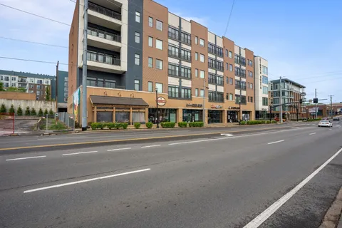 $519,000 | 2407 8th Avenue South, Unit 402, Nashville, TN 37204