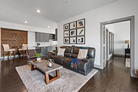 $519,000 | 2407 8th Avenue South, Unit 402, Nashville, TN 37204