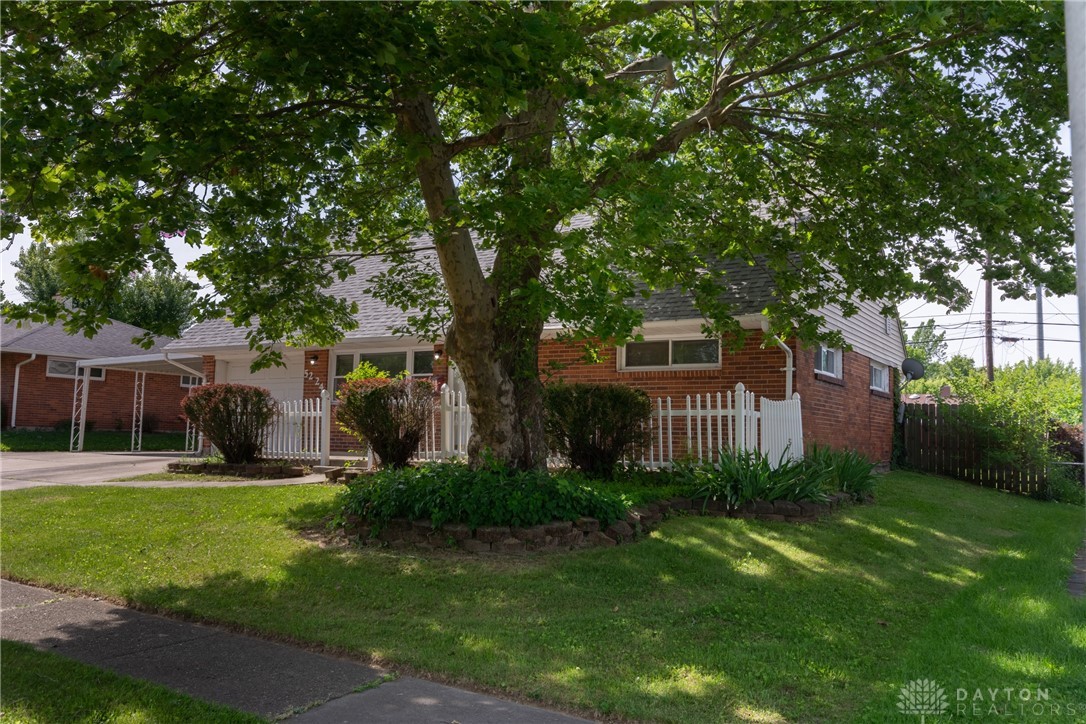 5224 Powell Road Dayton, OH 45424 - Photo 4 of 42 Gallery Image 4