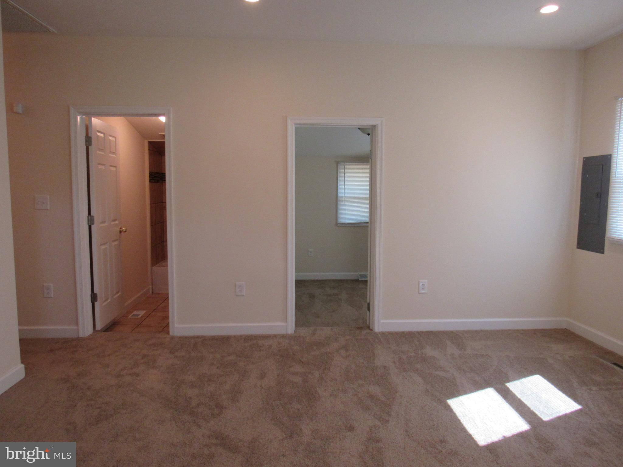 701 Accokeek Road Accokeek, MD 20607 - Photo 6 of 17 Living Room