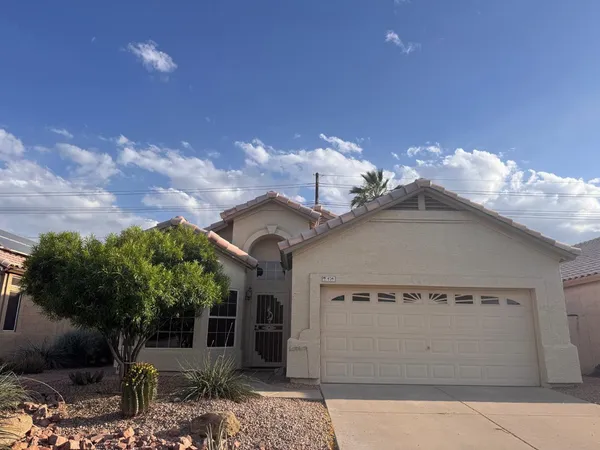 $2,550 | 979 East Brentrup Drive, Tempe, AZ 85283