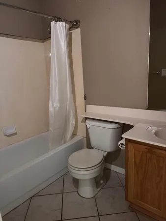 $2,550 | 979 East Brentrup Drive, Tempe, AZ 85283