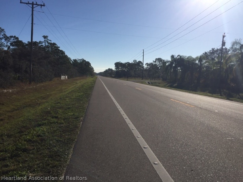 3618 State Rte 66 Sebring, FL 33875 - Photo 2 of 4 Gallery Image 2