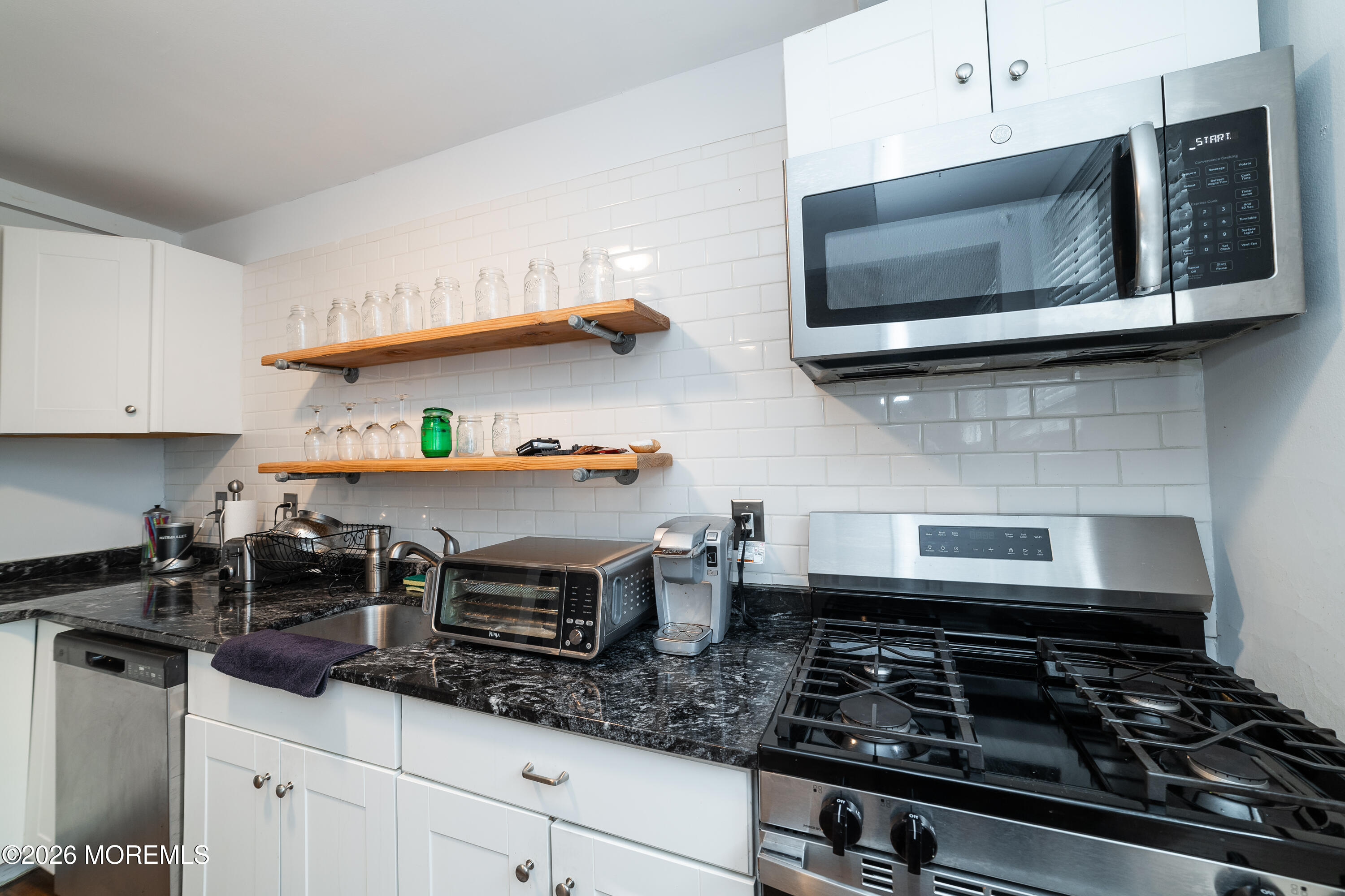 293 Spring Street, Unit 16A Red Bank, NJ 07701 - Photo 13 of 23 293spring-12