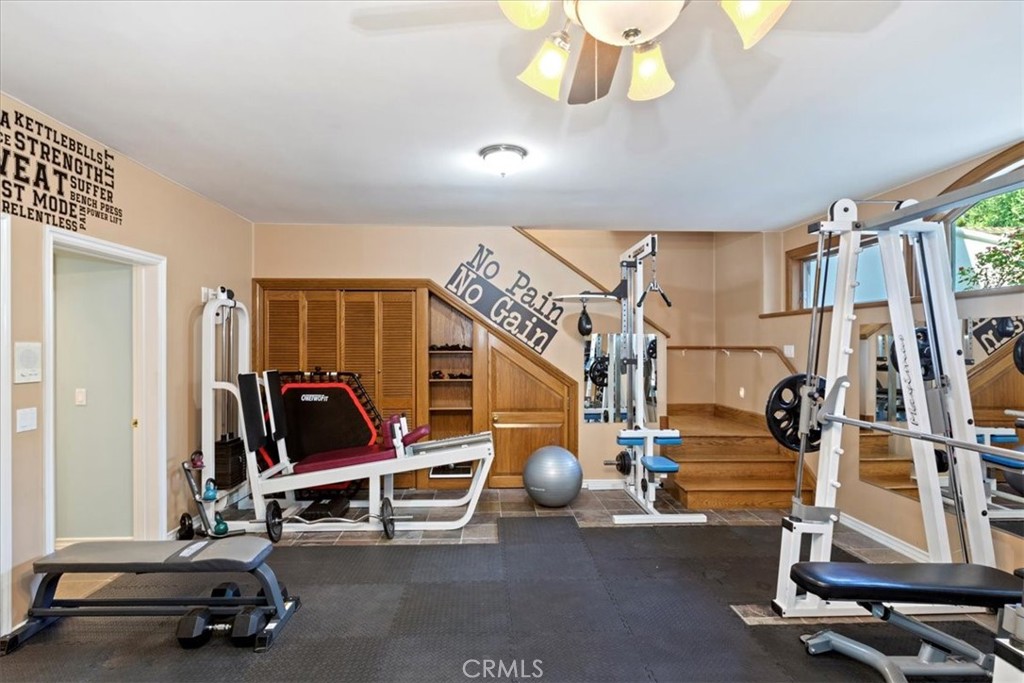 2100 Hathaway Place Riverside, CA 92506 - Photo 41 of 74