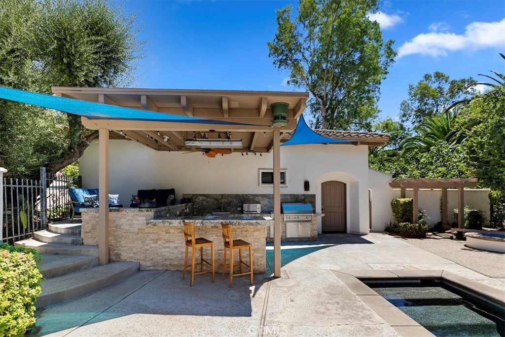 2100 Hathaway Place Riverside, CA 92506 - Photo 65 of 74