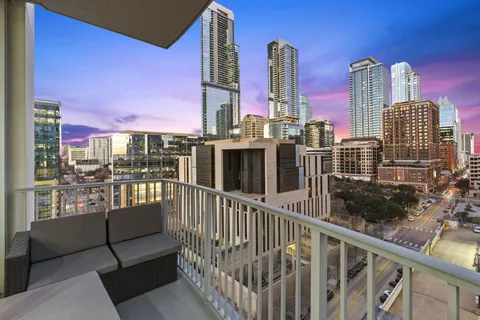 $797,000 | 360 Nueces Street, Unit 1217, Austin, TX 78701