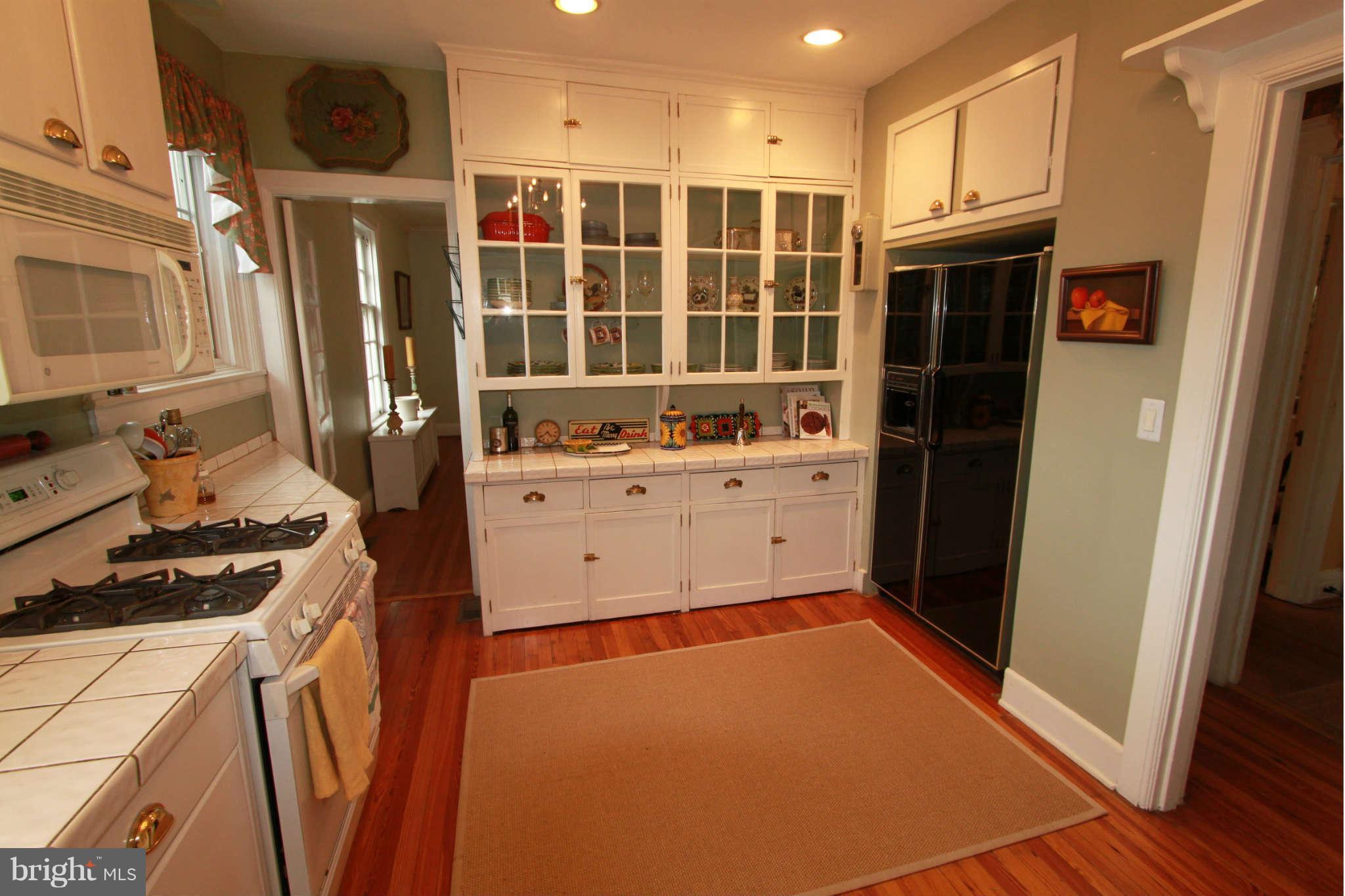 3911 Juniper Road Baltimore, MD 21218 - Photo 9 of 22 Kitchen 3