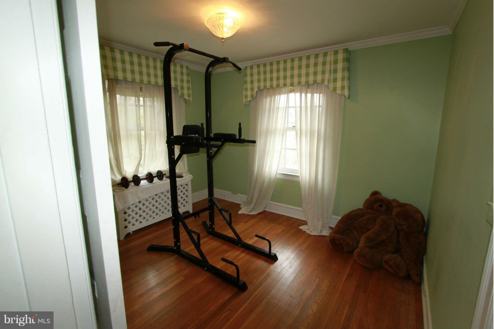 3911 Juniper Road Baltimore, MD 21218 - Photo 10 of 22 Bedroom 3
