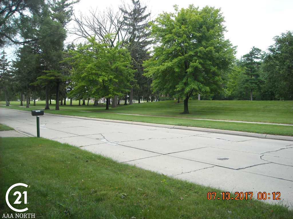 27615 Campbell Road Warren, MI 48093 - Photo 4 of 50