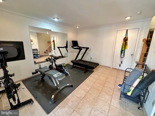 $2,950 | 3006 Heritage Springs Court, Alexandria, VA 22306