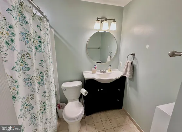 $2,950 | 3006 Heritage Springs Court, Alexandria, VA 22306