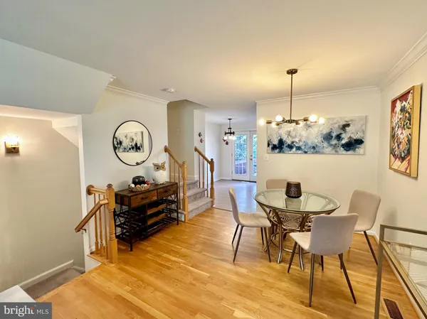 $2,950 | 3006 Heritage Springs Court, Alexandria, VA 22306