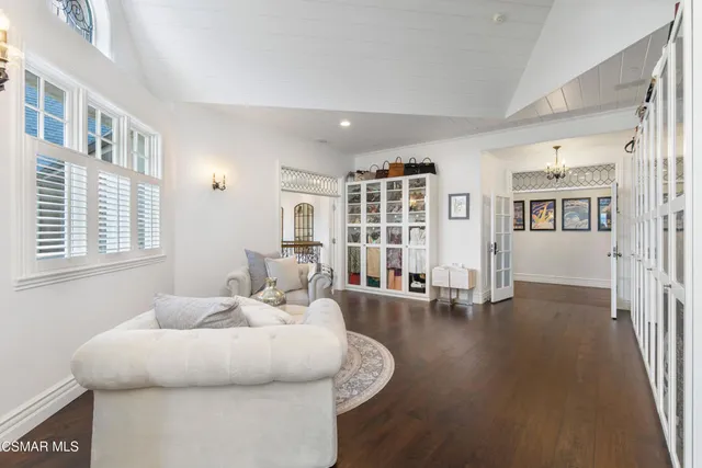 $10,500,000 | 2200 White Stallion Road, Westlake Village, CA 91361