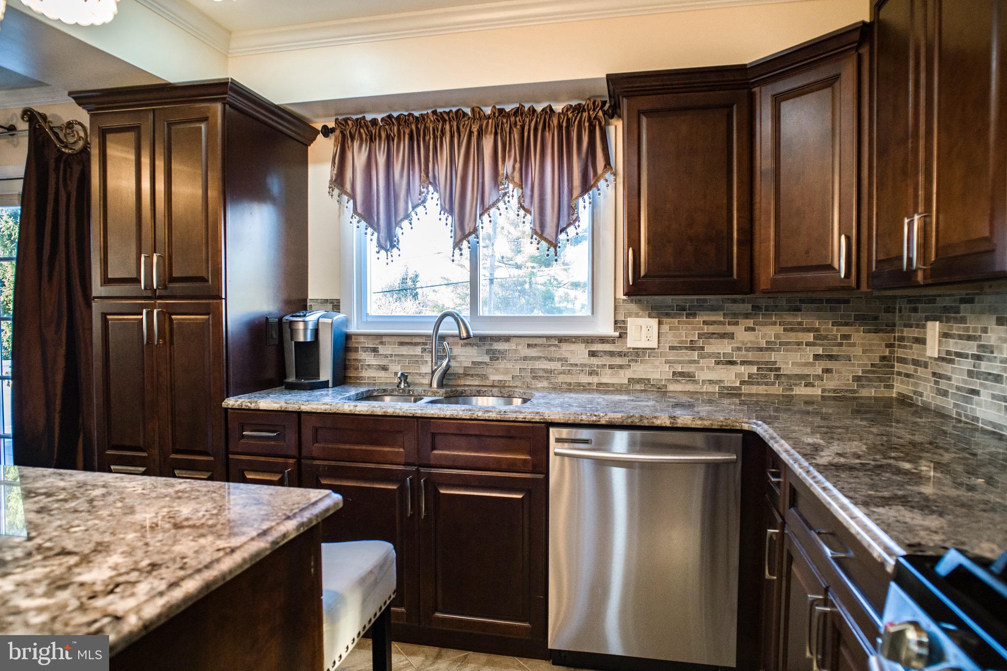 114 Nicodemus Road Reisterstown, MD 21136 - Photo 6 of 45 Gallery Image 6