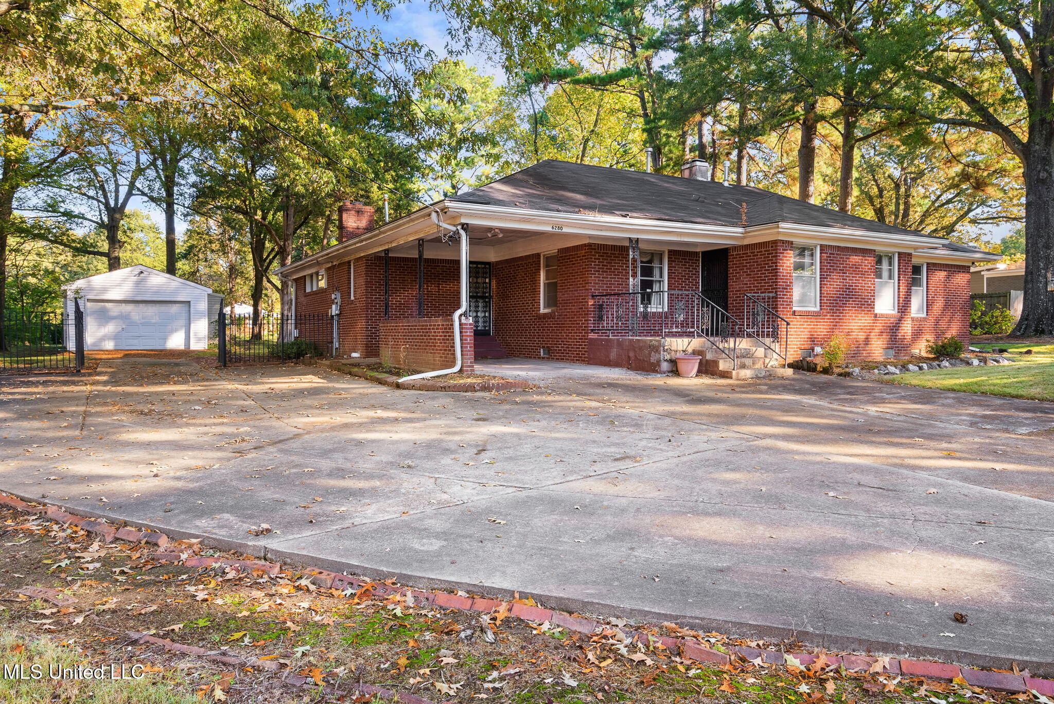 6280 Elmore Road Memphis, TN 38134 - Photo 3 of 33 4-web-or-mls-6280 Elmore Road-03