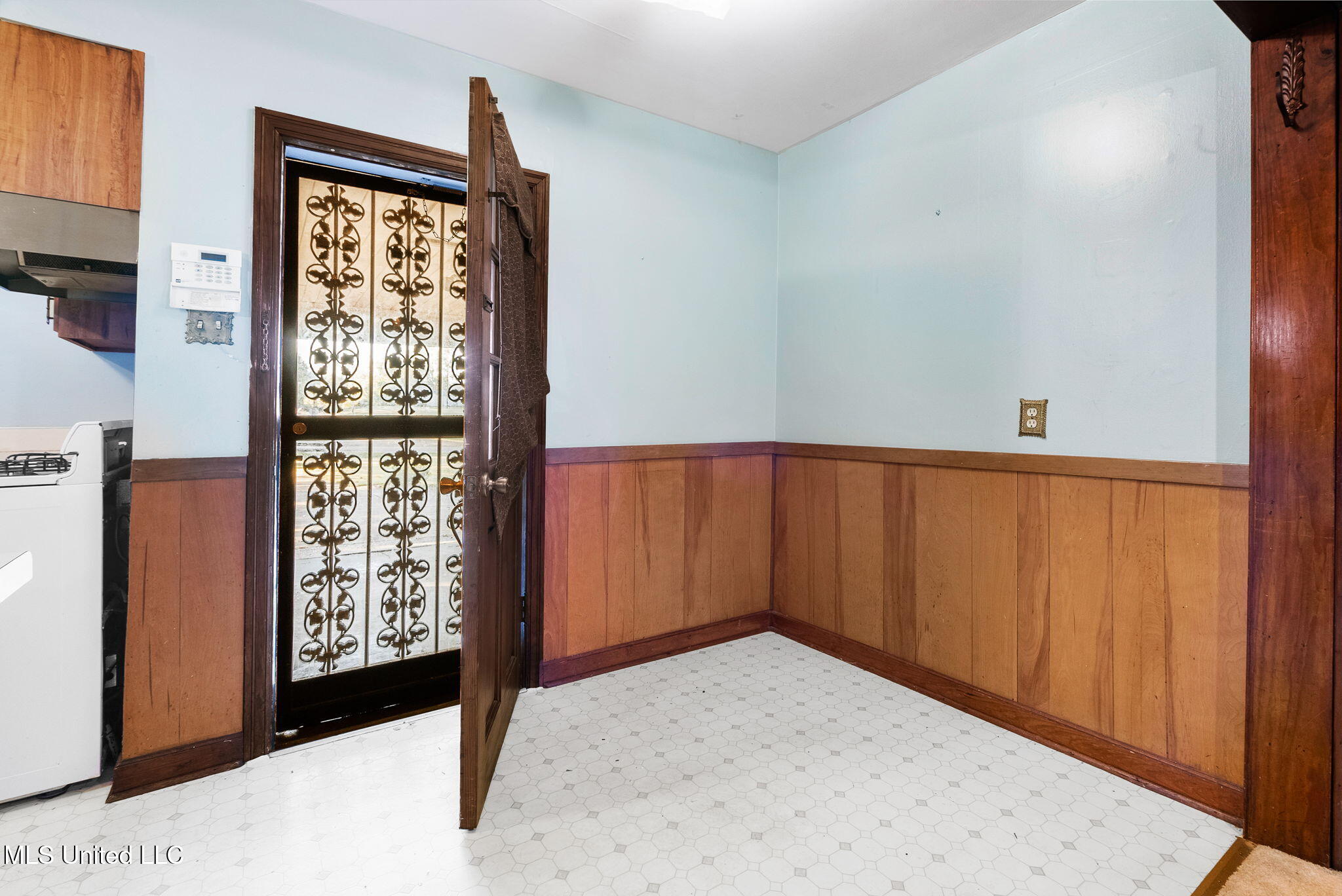 6280 Elmore Road Memphis, TN 38134 - Photo 4 of 33 5-web-or-mls-6280 Elmore Road-04