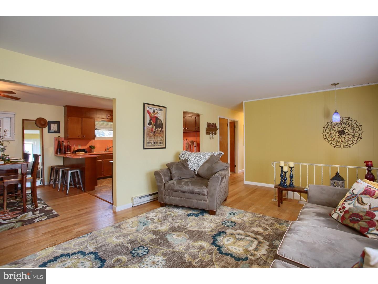 619 High Boulevard Reading, PA 19607 - Photo 4 of 25