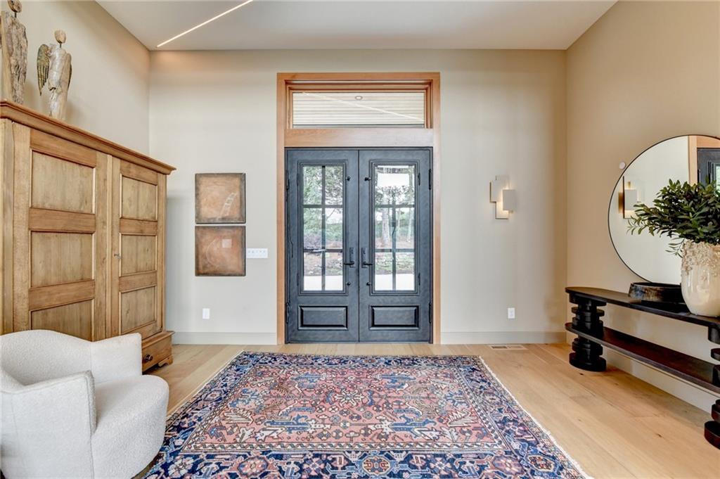 120 Mt Moriah Road Auburn, GA 30011 - Photo 14 of 48 a living room with furniture rug and window