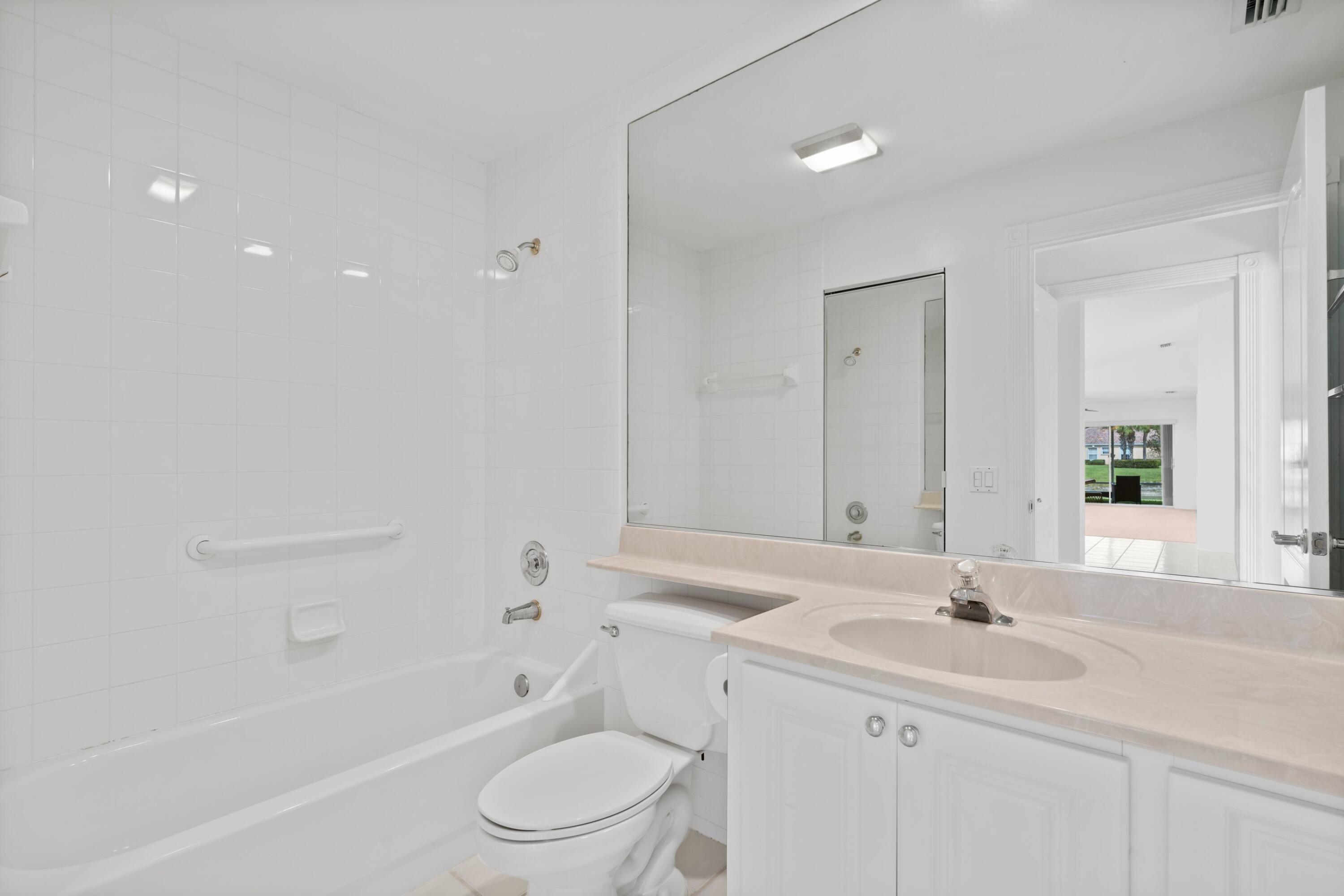 2069 Blue Springs Road West Palm Beach, FL 33411 - Photo 18 of 26 DSC07595.jpg-SMALL