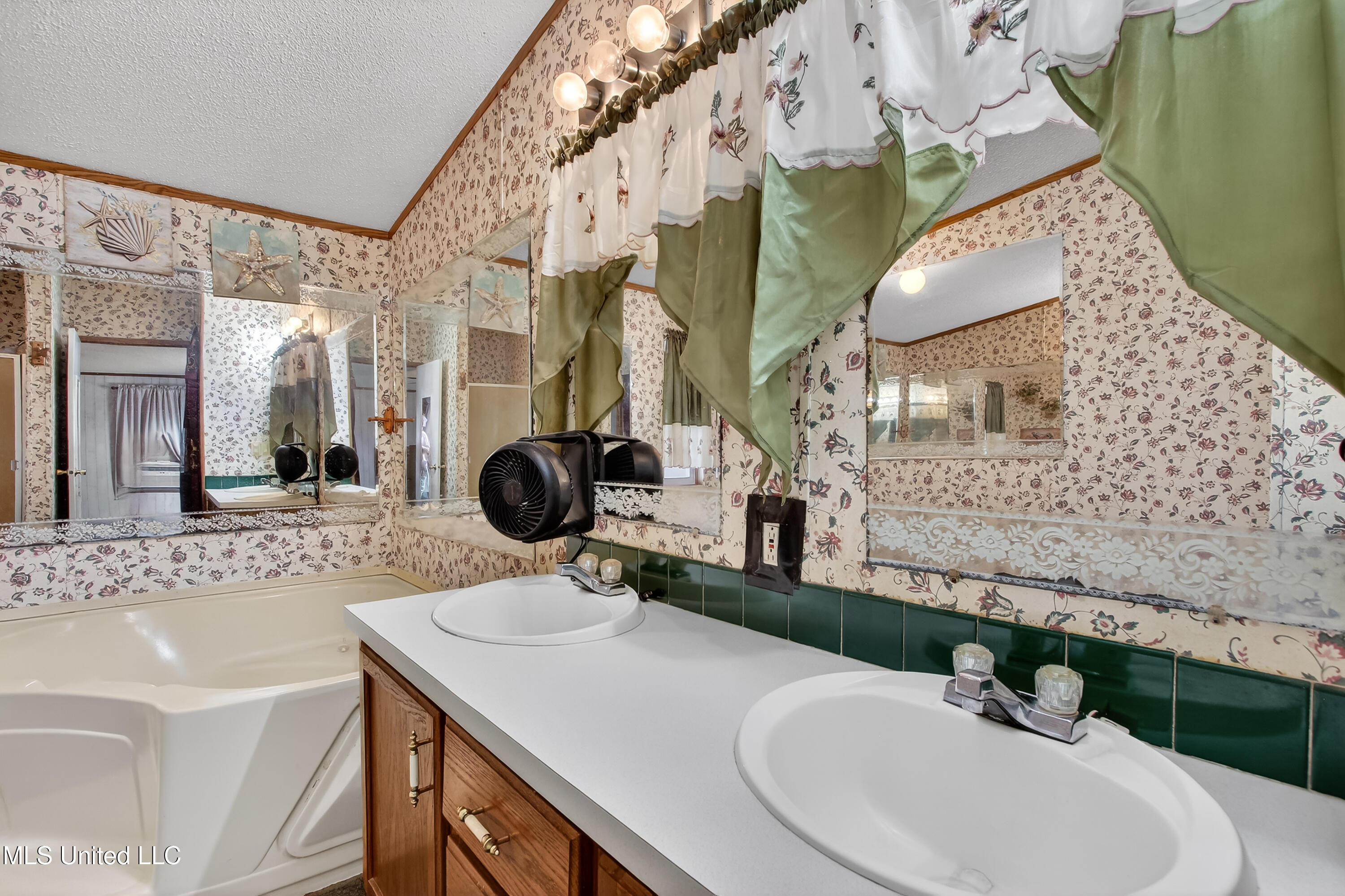 121 Lavelle Odom Road Poplarville, MS 39470 - Photo 21 of 54 20-019