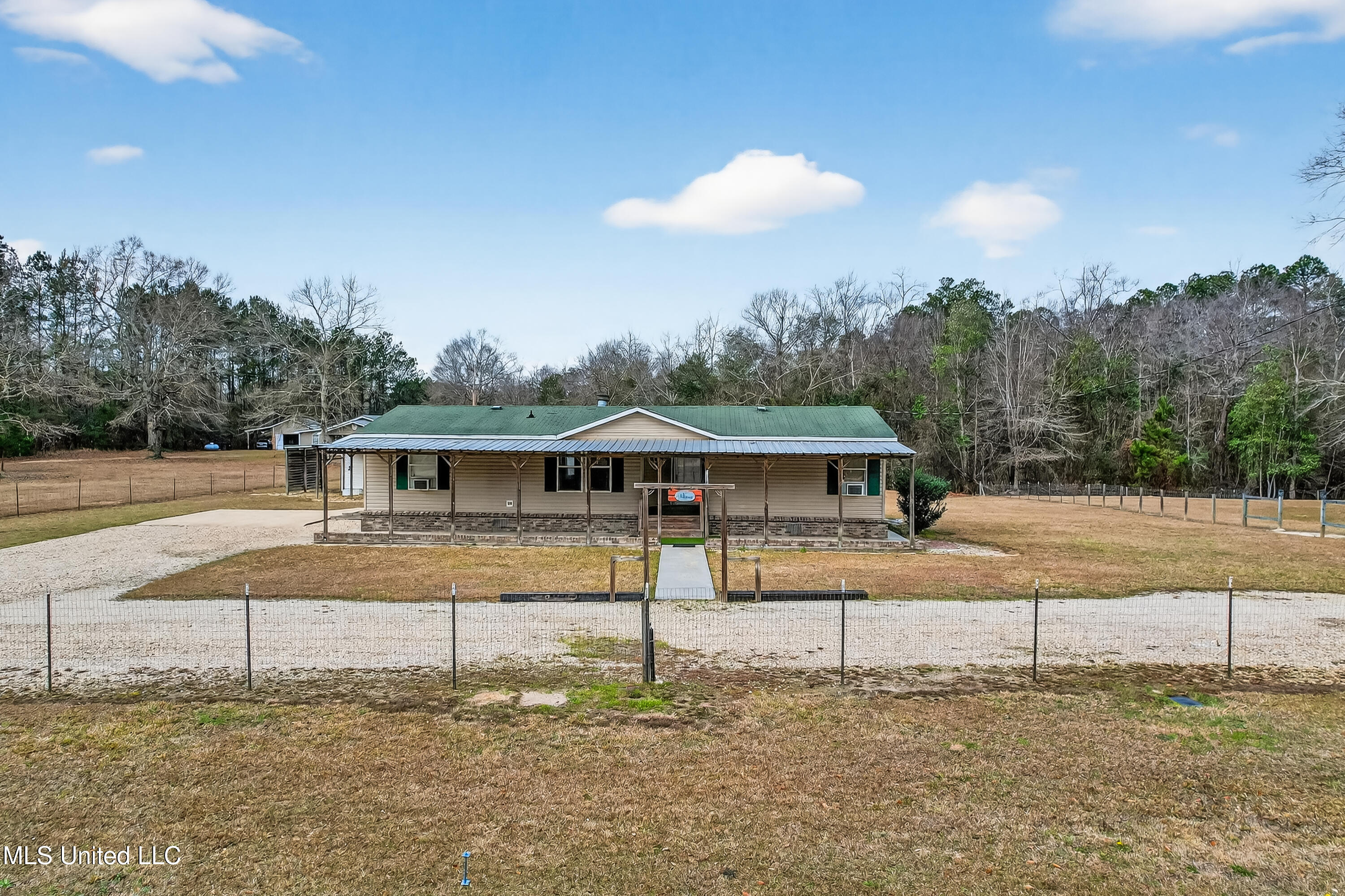 121 Lavelle Odom Road Poplarville, MS 39470 - Photo 31 of 54 30-029
