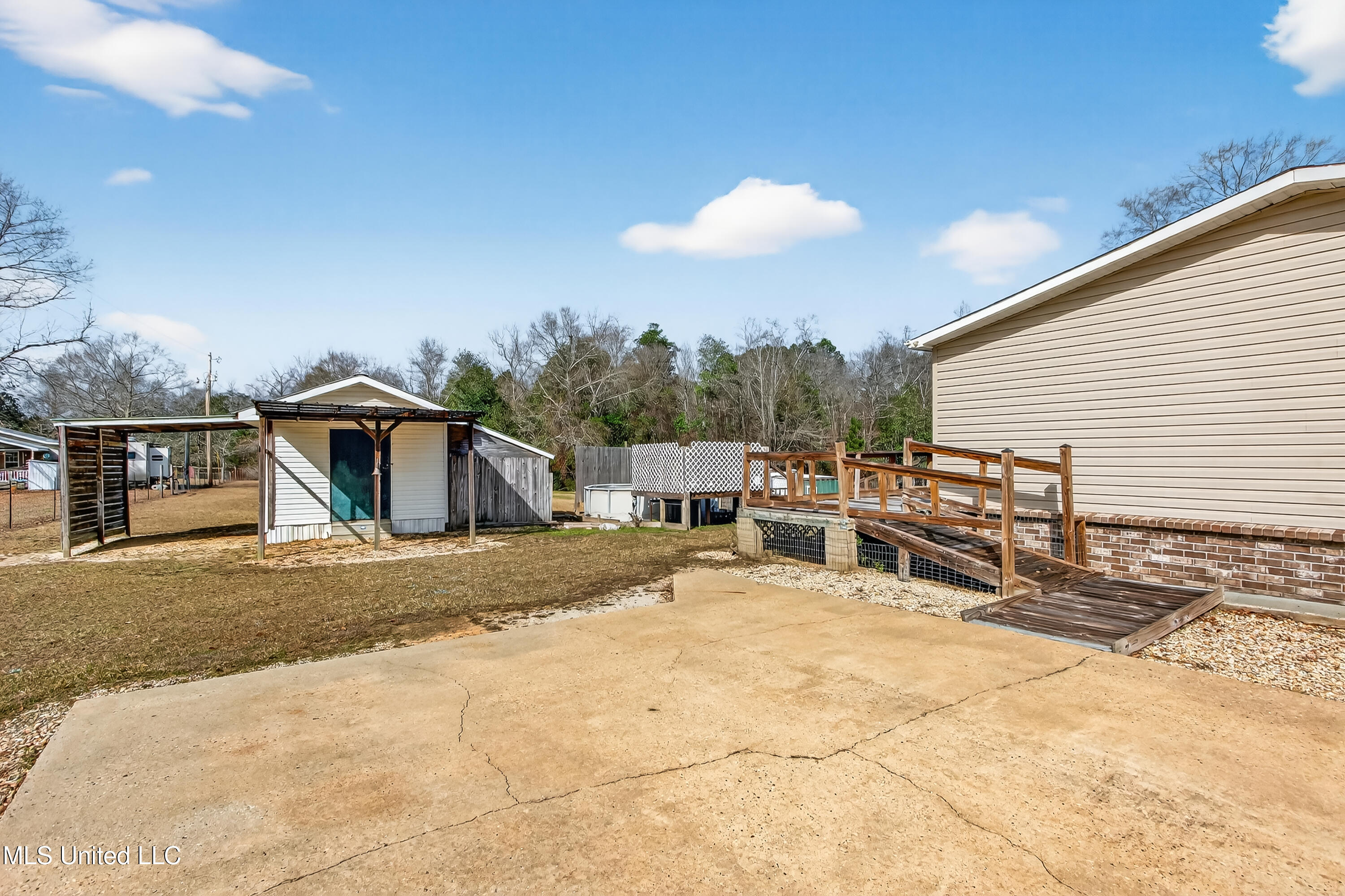 121 Lavelle Odom Road Poplarville, MS 39470 - Photo 39 of 54 38-037