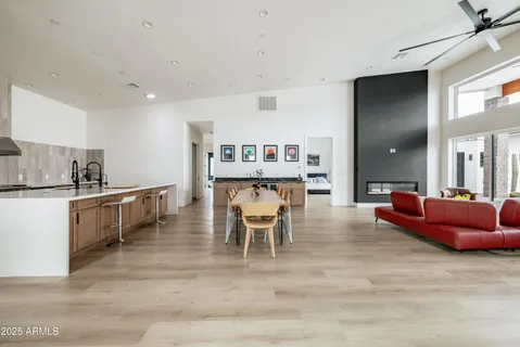 $1,749,999 | 13036 North 23rd Place, Phoenix, AZ 85022