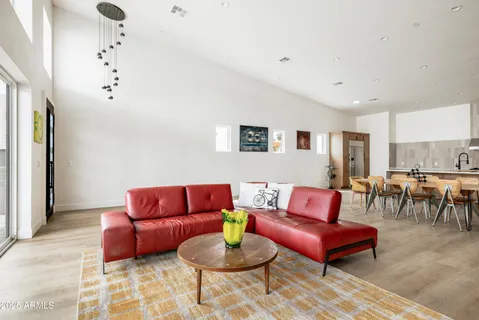 $1,749,999 | 13036 North 23rd Place, Phoenix, AZ 85022