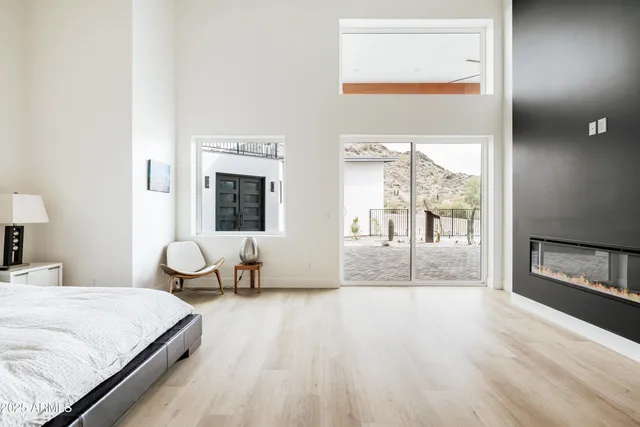 $1,699,999 | 13036 North 23rd Place, Phoenix, AZ 85022