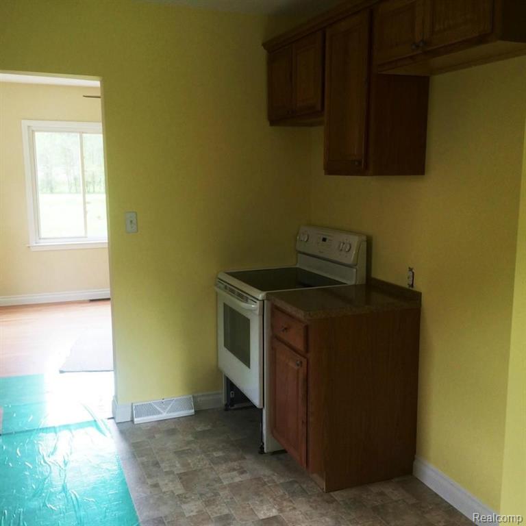 9309 Field Road Algonac, MI 48001 - Photo 5 of 25