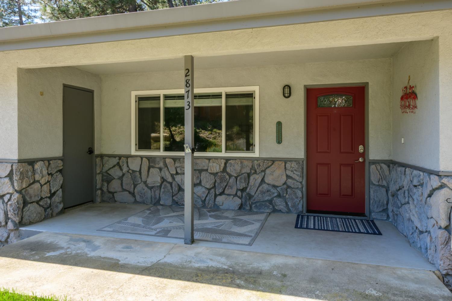 2873 Anderson Way Placerville, CA 95667 - Photo 4 of 24 an entrance to house with yard