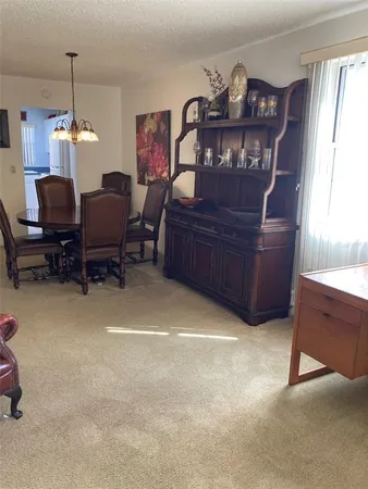 $1,500 | 5521 80th Street North, Unit 215, St. Petersburg, FL 33709