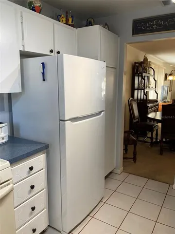 $1,700 | 5521 80th Street North, Unit 215, St. Petersburg, FL 33709