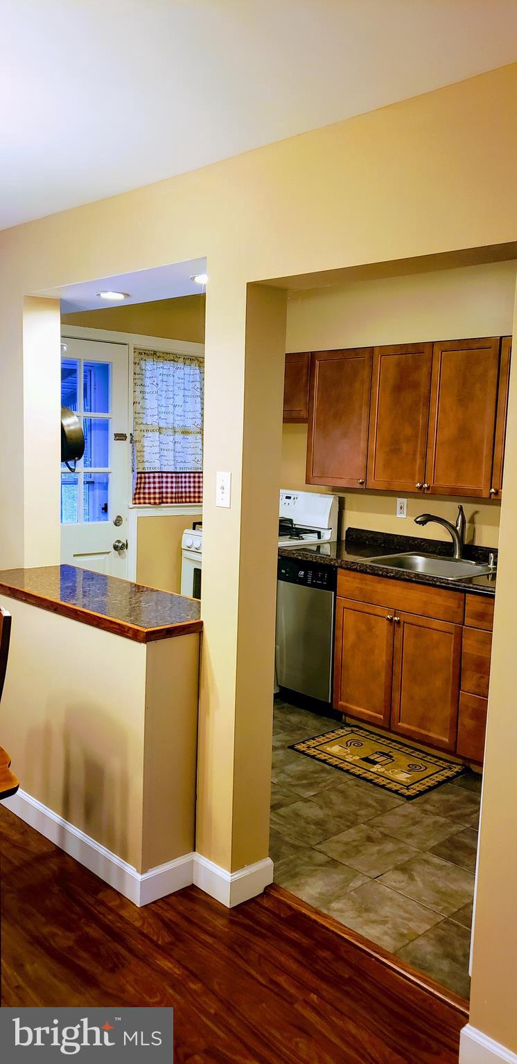 460 Westfield Road Dundalk, MD 21222 - Photo 5 of 23